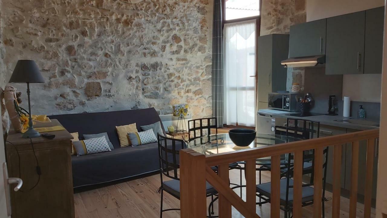 Le Chateau Camps-sur-l'Agly Exteriör bild