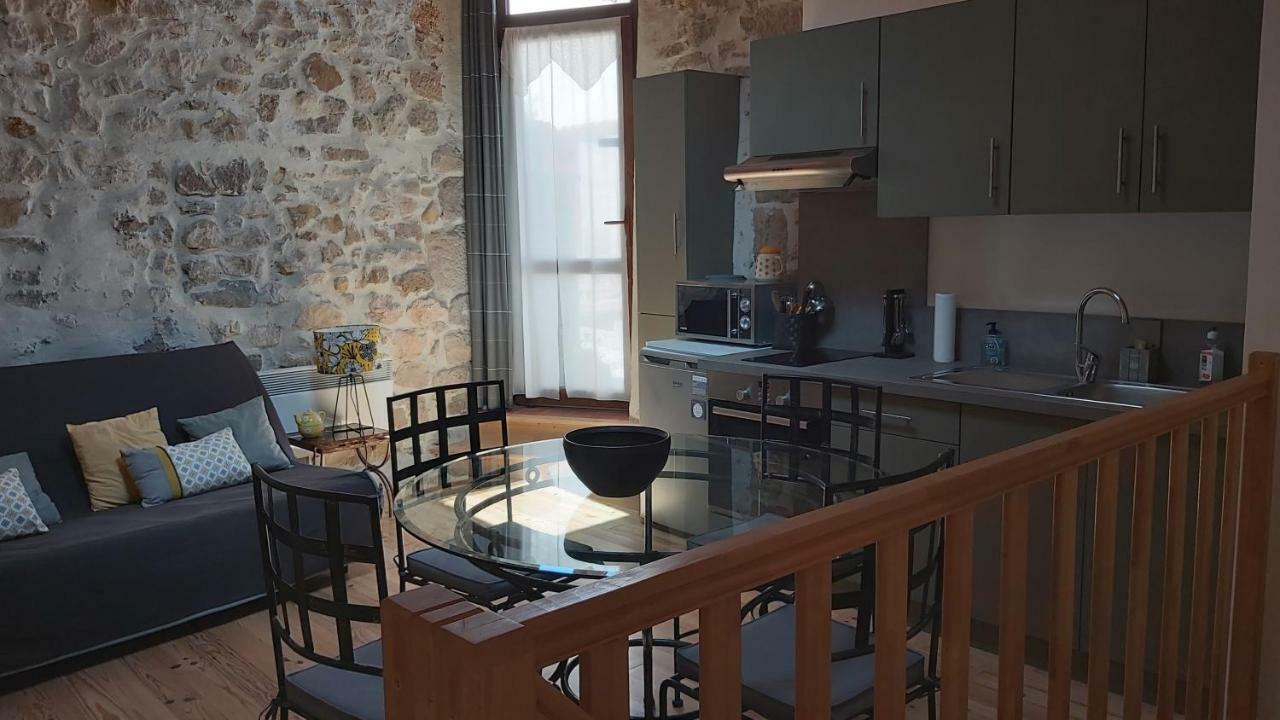 Le Chateau Camps-sur-l'Agly Exteriör bild