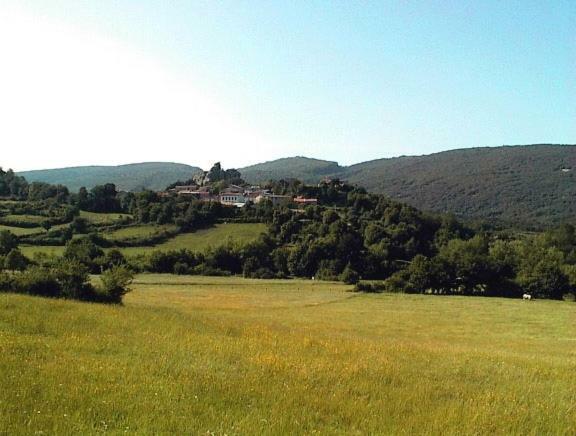 Le Chateau Camps-sur-l'Agly Exteriör bild