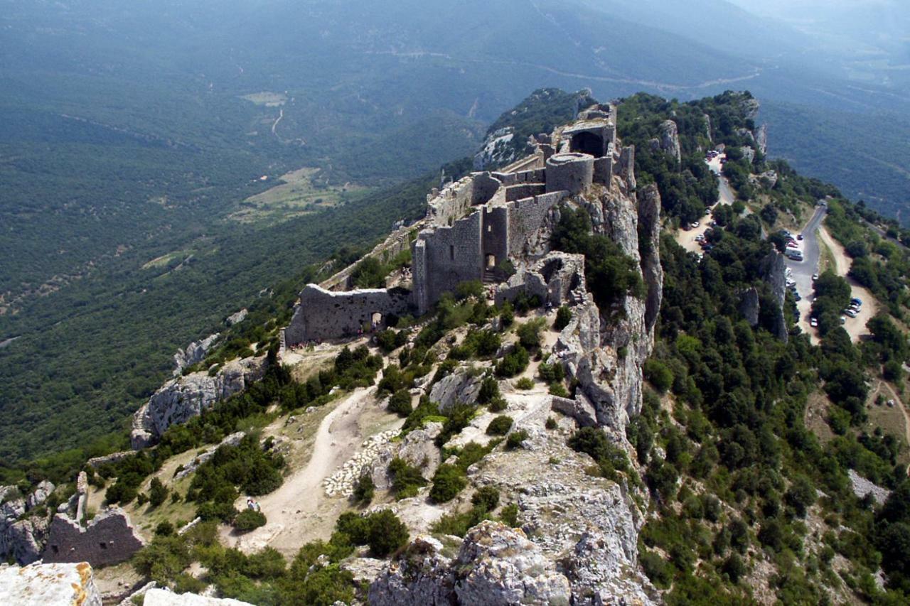 Le Chateau Camps-sur-l'Agly Exteriör bild